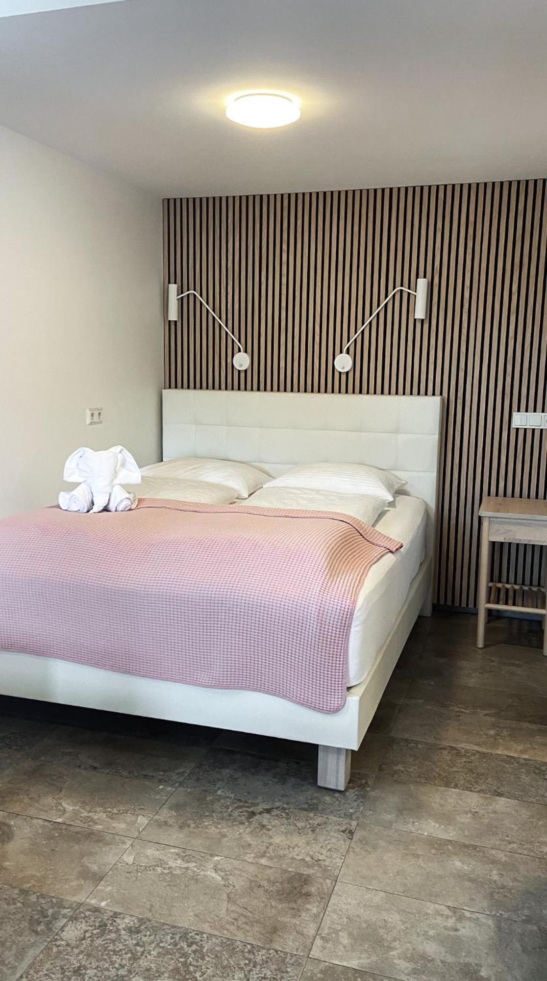 Skipalaekur Farm Apartments Egilsstadir Kültér fotó